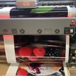 Екосольвентний друк на самоклеючій плівці Blockout