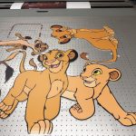 УФ фотодрук повнокольоровий з білим кольором на ПВХ