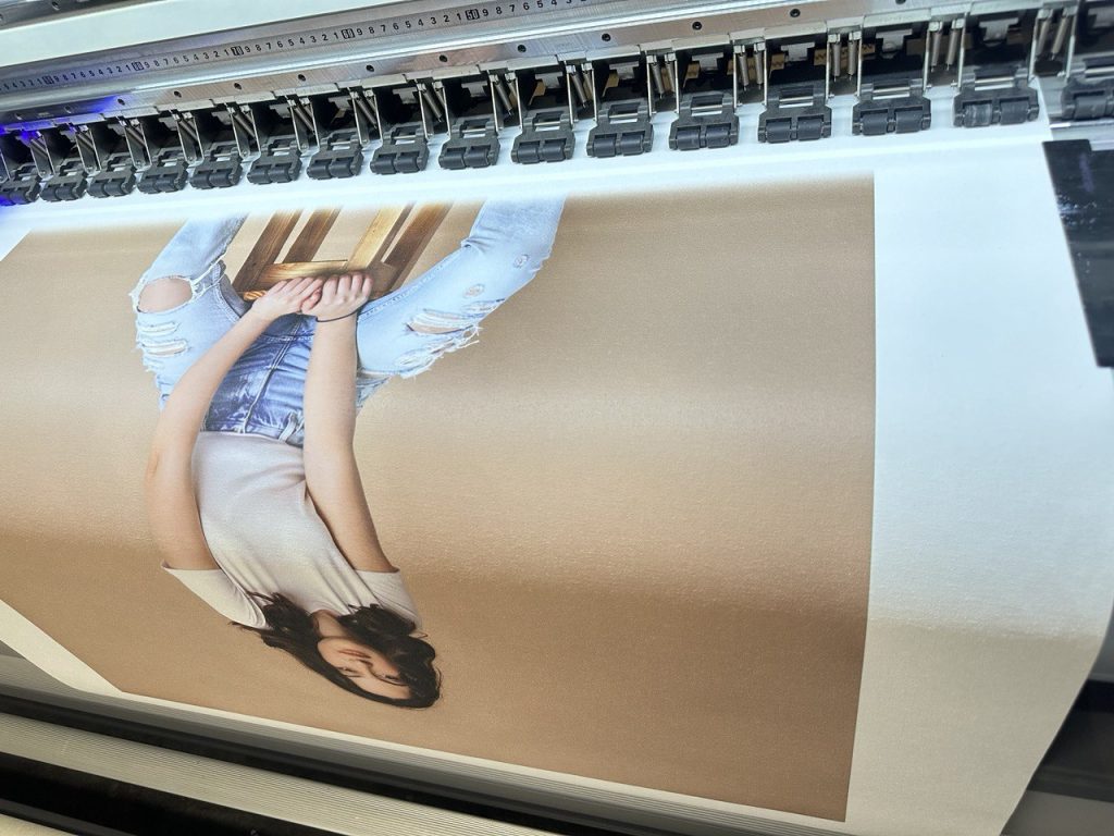 Екосольвентний друк на синтетичному холсті