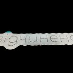 Гравірування V-паз 2мм на акрилі