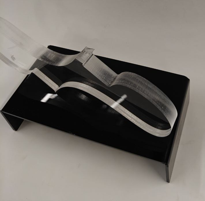 Фрезерування акрилу 10мм