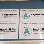 УФ фотодрук білим кольором на акрилі