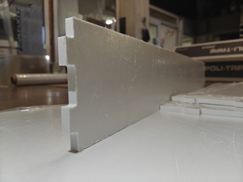 Фрезерування ПВХ 8мм