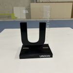 УФ фотодрук білим кольором на акрилі