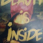 Гравірування V-паз 2мм на акрилі